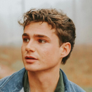 Cade Gass Headshot 4 of 9
