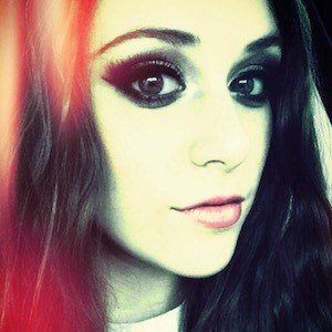 Caitlin Beadles Headshot 3 of 10