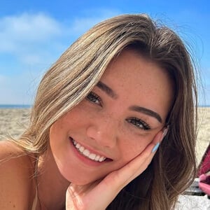 Caitlyn Schofield Headshot 3 of 6
