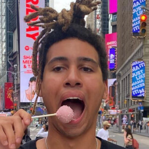 Cakepopguy at age 18
