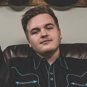 Caleb Lee Hutchinson - Age, Family, Bio | Famous Birthdays