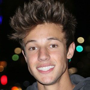 Cameron Dallas - Age, Family, Bio | Famous Birthdays