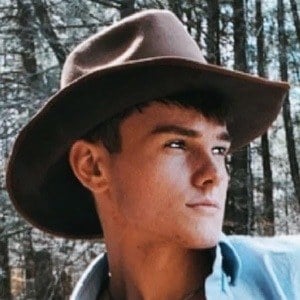Cameron Tate Hoskins Headshot 2 of 10