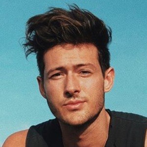 Cameron Kolbo Headshot 4 of 9
