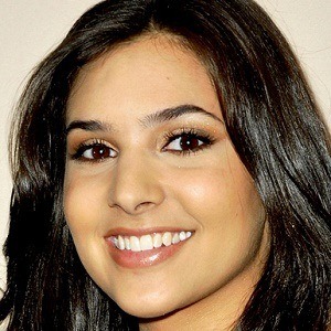 Camila Banus - Bio, Family, Trivia | Famous Birthdays