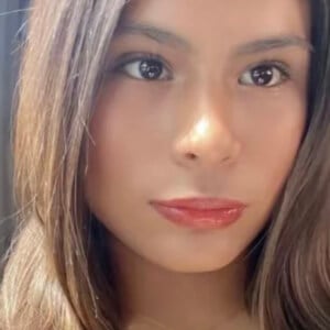 camislimes Headshot 2 of 2