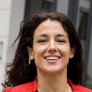 Cansu Tosun Headshot 3 of 7
