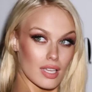 CariDee English Headshot 3 of 10