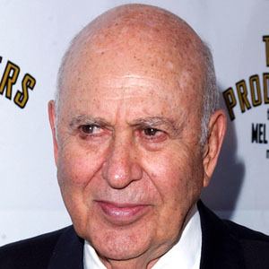 Carl Reiner Headshot 6 of 6