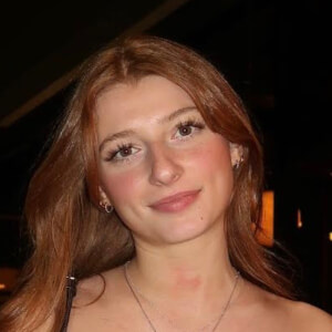 carmmiee Headshot 2 of 5