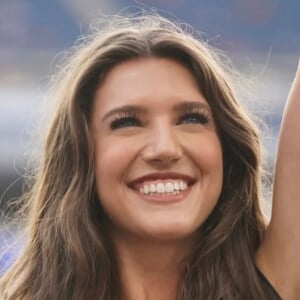 Caroline Karwoski Headshot 3 of 10