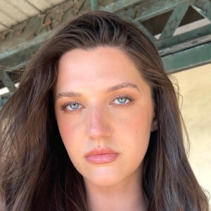 Caroline Karwoski Headshot 10 of 10