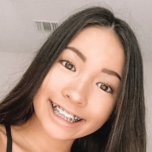 Caroline Manning - Biography, Family Life and Everything About | Wiki