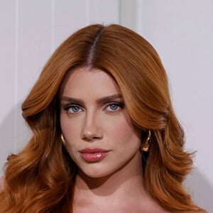 Caroline Priante Headshot 3 of 5