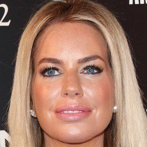 Caroline Stanbury Headshot 7 of 9