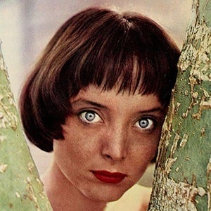 Carolyn Jones Headshot 3 of 7