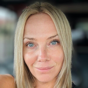 Carrie Cassity Headshot 2 of 2