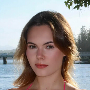Cassia Bree Headshot 6 of 6