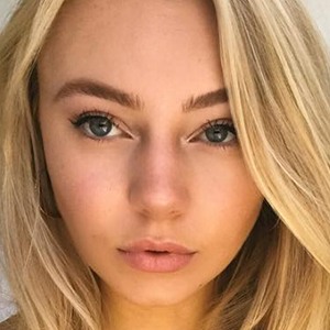 Cassie Brown Headshot 6 of 10