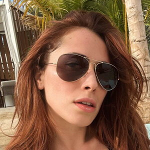 Céline Victor Headshot 2 of 6