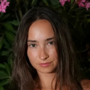 Cecilia Rose Headshot 7 of 9