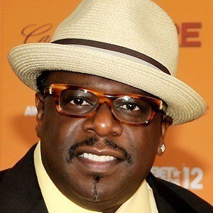 Cedric the Entertainer at age 48