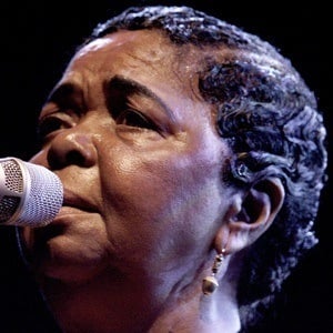 Cesaria Évora - Bio, Facts, Family | Famous Birthdays