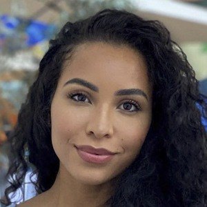 Chanel Brown Headshot 8 of 10