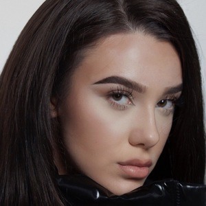 Chanel Loran - Age, Family, Bio | Famous Birthdays