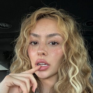 Chanel Ozkan Headshot 4 of 5