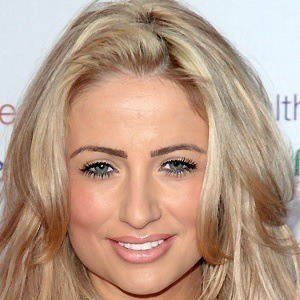 Chantelle Houghton Headshot 4 of 9