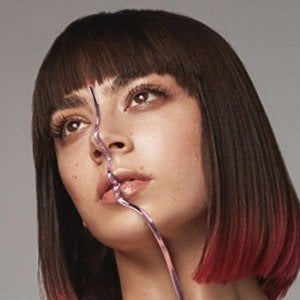 Charli xcx Headshot 3 of 11