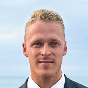 charlieemeister Headshot 3 of 4