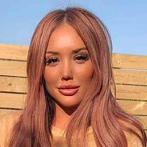 Charlotte Crosby Headshot 3 of 10