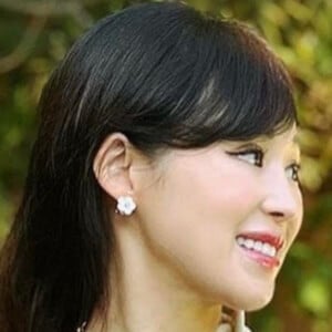 Cherie Chan Headshot 2 of 5