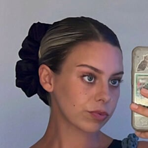 Chloe Farquhar Headshot 2 of 2