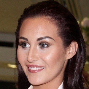 Chloe Goodman Headshot 5 of 5