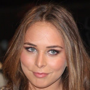 Chloe Green Headshot 5 of 10