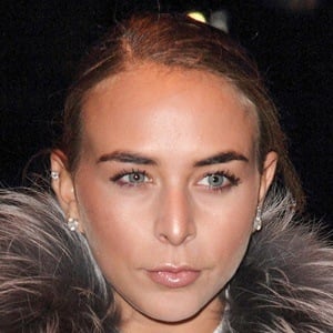 Chloe Green Headshot 8 of 10