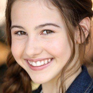 Chloe Lutosky Headshot 2 of 10