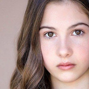 Chloe Lutosky Headshot 8 of 10