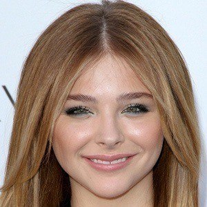 Chloë Grace Moretz - Age, Bio, Birthday, Family, Net Worth