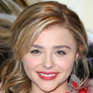 Chloë Grace Moretz - Age, Bio, Birthday, Family, Net Worth