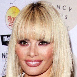 Chloe Sims Headshot 10 of 10