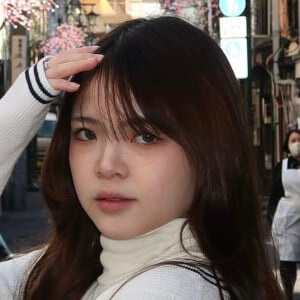 Chloe Wong Headshot 3 of 3