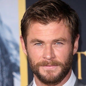 Chris Hemsworth at age 32