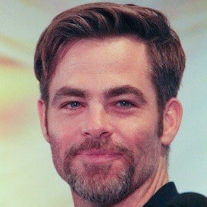 Chris Pine Headshot 9 of 10