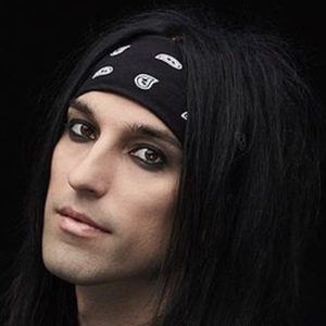 Christian Coma Headshot 5 of 10