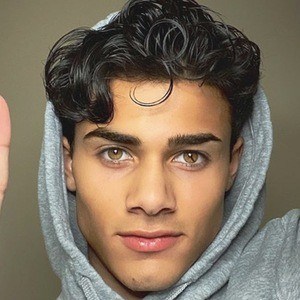 Christian Reyes - Age, Family, Bio | Famous Birthdays