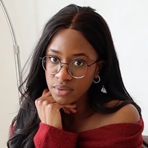 Christina Aaliyah Headshot 2 of 3